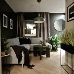 Modern With A Great View, Located Between The Arctic Cathedral And The Cable Car