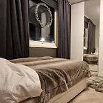 Modern With A Great View, Located Between The Arctic Cathedral And The Cable Car * Tromsø