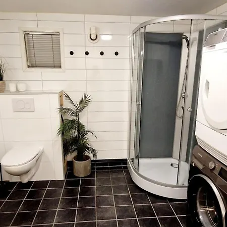 Modern With A Great View, Located Between The Arctic Cathedral And The Cable Car Villa Tromsø