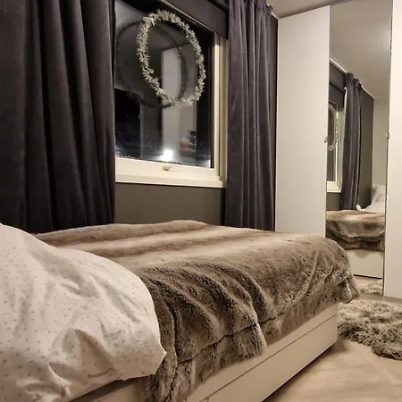 Modern With A Great View, Located Between The Arctic Cathedral And The Cable Car * Tromsø