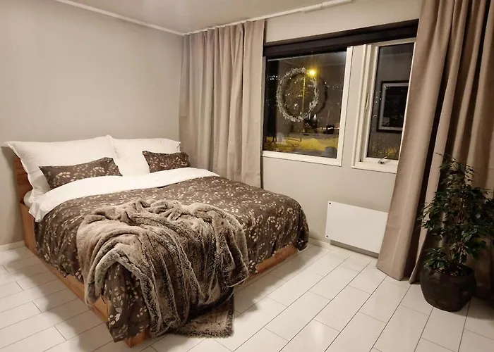 Villa Modern With A Great View, Located Between The Arctic Cathedral And The Cable Car Tromsø