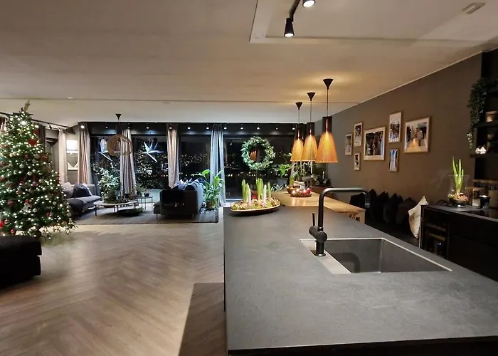 Villa Modern With A Great View, Located Between The Arctic Cathedral And The Cable Car Tromsø