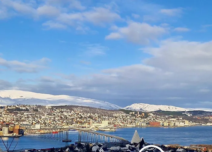 Villa Modern With A Great View, Located Between The Arctic Cathedral And The Cable Car Tromsø